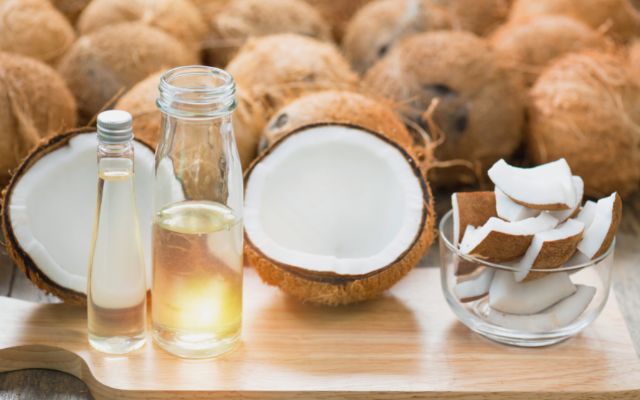 Rinse With Coconut Oil