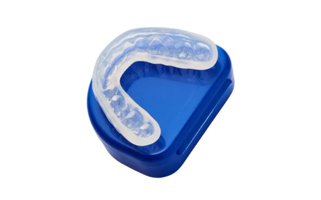 Clear Sports Mouthguard (1)